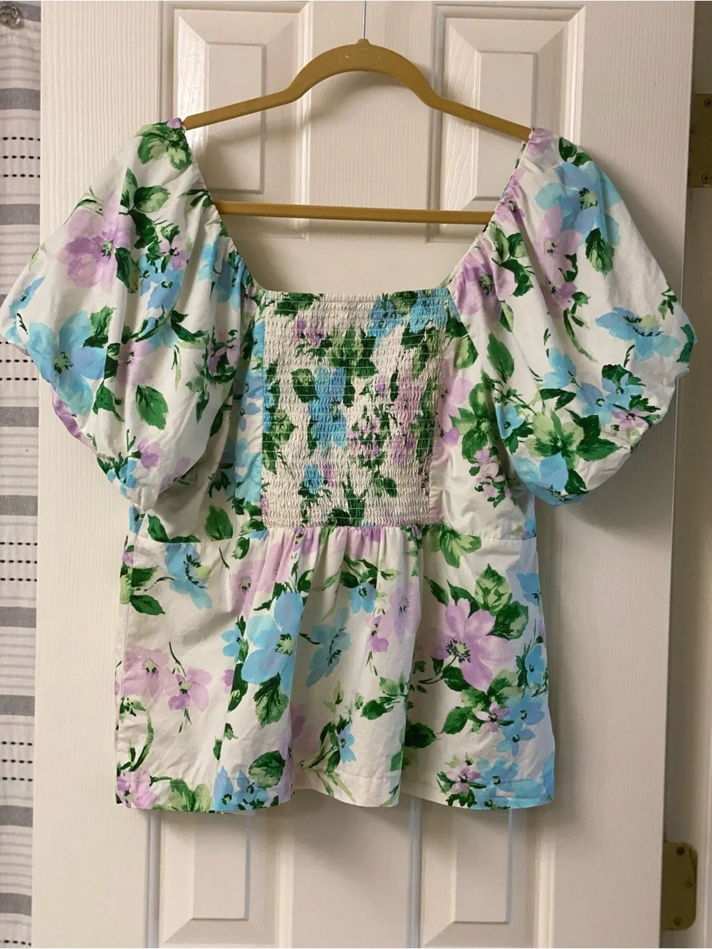 Old Navy Multicolored Cotton Floral Puff Sleeve Smocked Back V-Neck Top Size XL